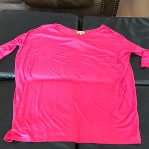 Hot pink piko top